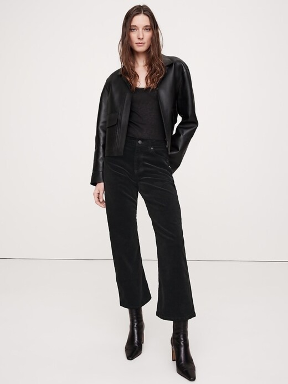Banana Republic Ultra High-Rise Wide-Leg Crop Corduroy Pant